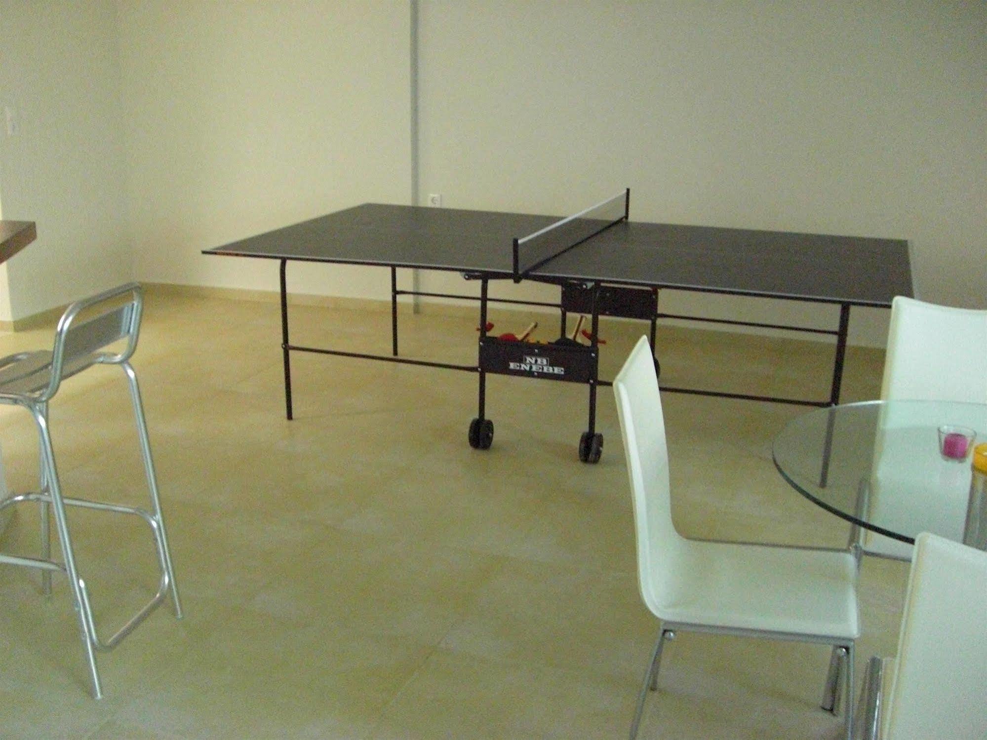העיירה רתימנו Cosmos Hotel מראה חיצוני תמונה